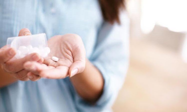 Nằm mơ bị cho uống thuốc độc Nằm mơ bị cho uống thuốc độc