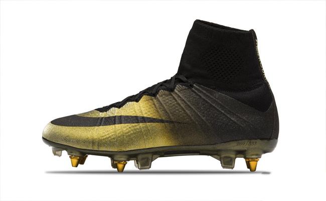 Đôi giày Mercurial Superfly IV CR7 SE – 2015 Đôi giày Mercurial Superfly IV CR7 SE – 2015