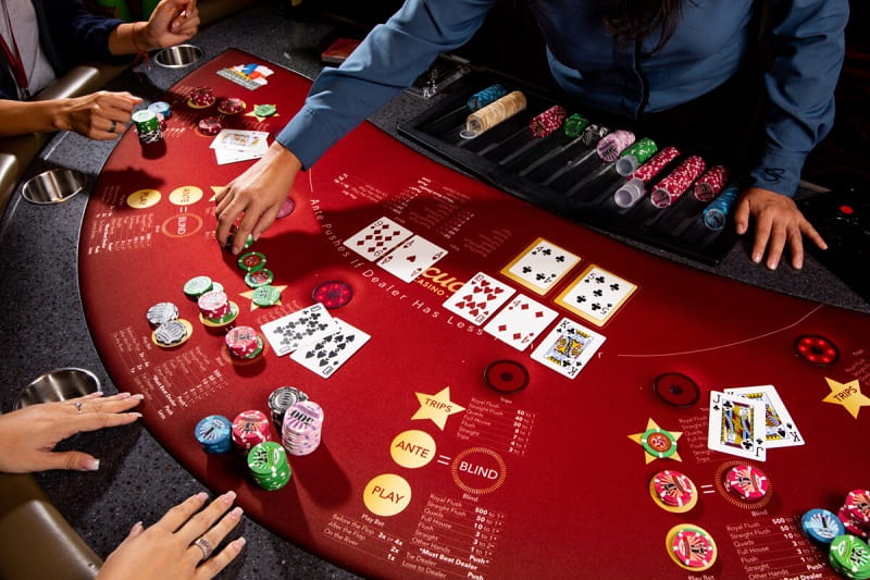 Thứ hạng bài tẩy Starting hand Poker mà bạn cần phải nhớ Thứ hạng bài tẩy Starting hand Poker mà bạn cần phải nhớ