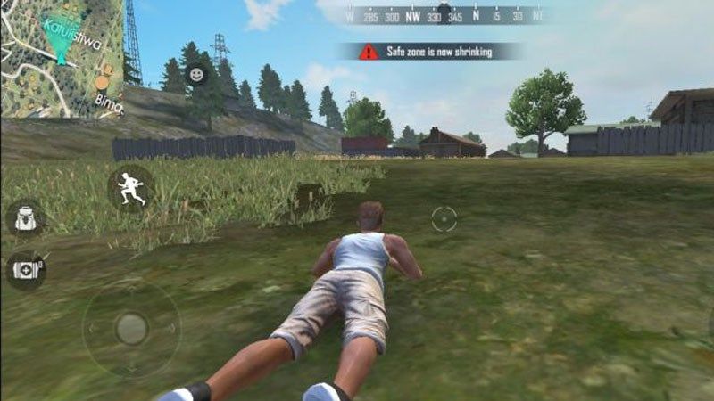 Cúi thấp hoặc nằm xuống để tránh đạn Shotgun