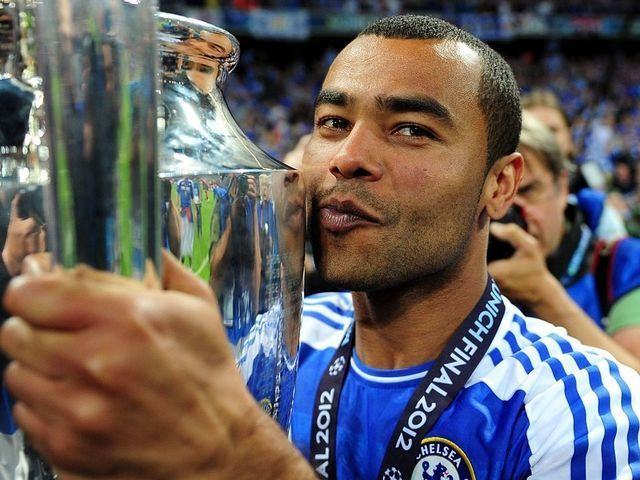 Hậu vệ tài năng - Chelsea đội hình mạnh nhất