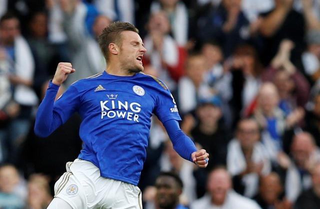 Jamie Vardy ghi được 9 bàn thắng và trở thành người ghi bàn nhiều nhất Jamie Vardy ghi được 9 bàn thắng và trở thành người ghi bàn nhiều nhất