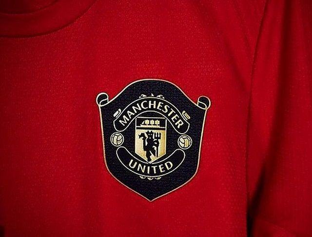Bộ hình nền Manchester United cực đẹp cho điện thoại Bộ hình nền Manchester United cực đẹp cho điện thoại