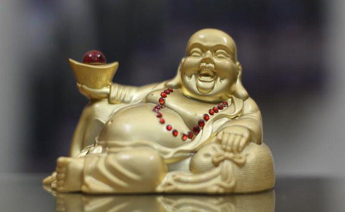 Nằm mơ thấy ông địa cười điềm báo tương lai bạn sẽ gặp nhiều vận may nằm mơ thấy ông địa
