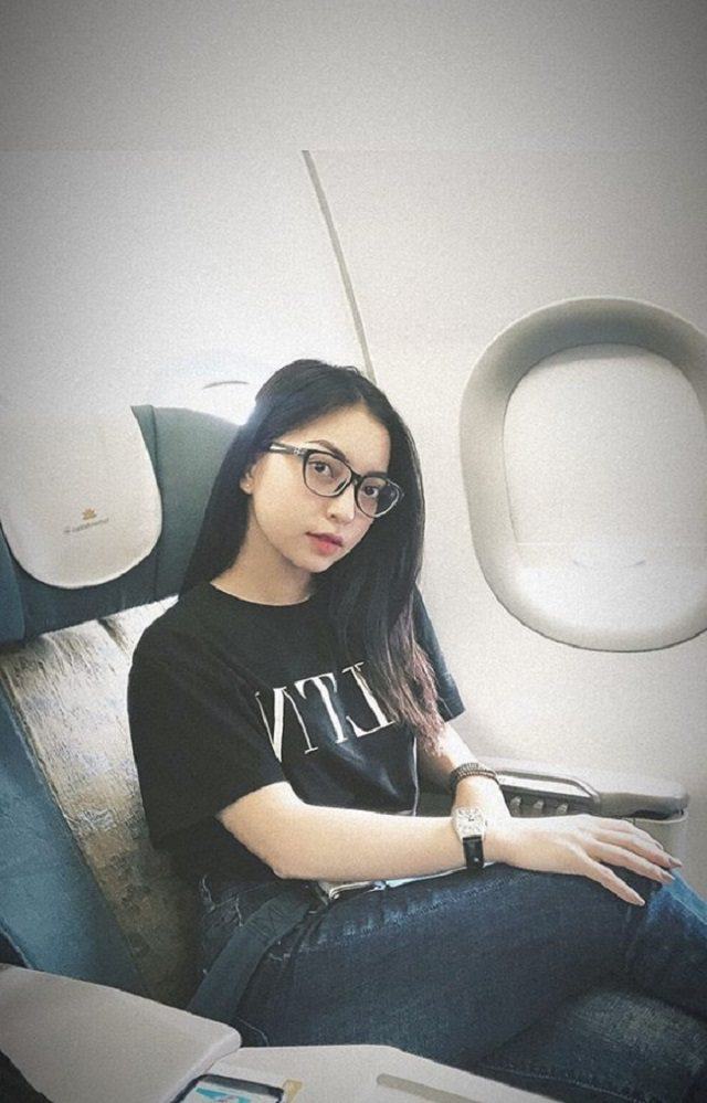 Người yêu của Quang Hải sở hữu phong cách thời trang trẻ trung, năng động Người yêu của Quang Hải sở hữu phong cách thời trang trẻ trung, năng động