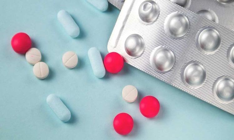 Có rất nhiều chi tiết xuất hiện khác nhau khi bạn mơ thấy uống thuốc Có rất nhiều chi tiết xuất hiện khác nhau khi bạn mơ thấy uống thuốc