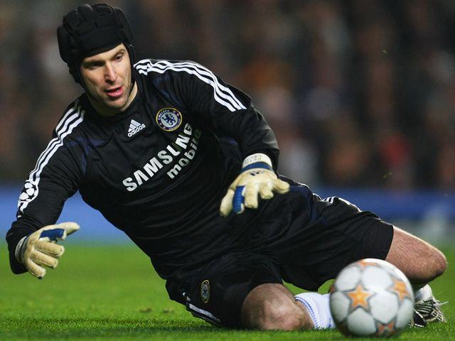 Petr Cech - Thủ môn huyền thoại trong đội hình hiện tại của Chelsea