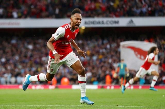 Chân sút của CLB Arsenal đã có thành tích thi đấu rất tốt trong mùa giải 2019 - 2020 Chân sút của CLB Arsenal đã có thành tích thi đấu rất tốt trong mùa giải 2019 - 2020