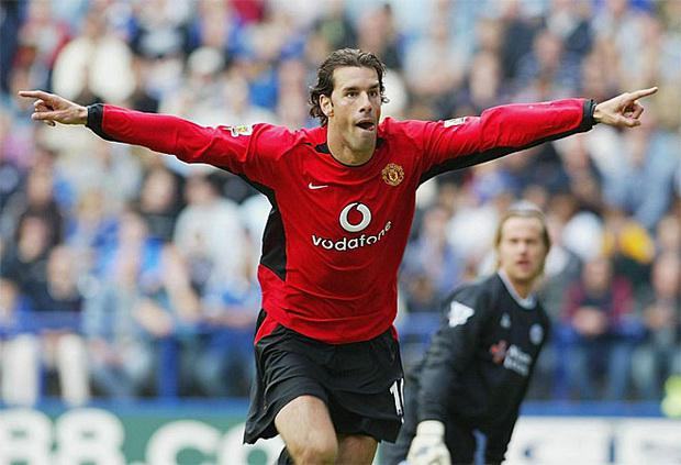 Ruud van Nistelrooy là cái tên thứ 4 góp mặt trong top ghi bàn C1. Ruud van Nistelrooy là cái tên thứ 4 góp mặt trong top ghi bàn C1.