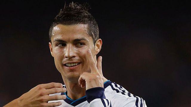 Kiểu tóc Spiky CR7 năm 2011 Kiểu tóc Spiky CR7 năm 2011