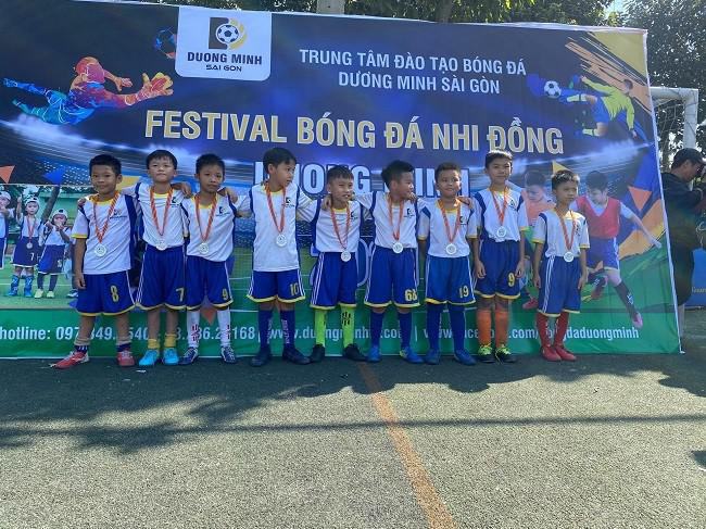 Trung tâm bóng đá Dương Minh Sài Gòn