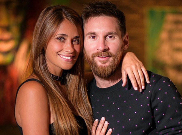 Antonella Roccuzzo luôn bên chồng trong suốt sự nghiệp thi đấu Antonella Roccuzzo luôn bên chồng trong suốt sự nghiệp thi đấu
