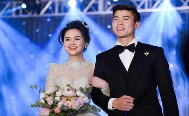 Quỳnh Anh - Vợ của cầu thủ Duy Mạnh Quỳnh Anh - Vợ của cầu thủ Duy Mạnh